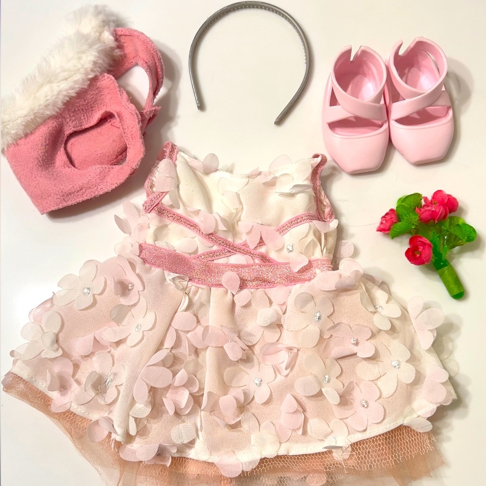 Prima Ballerina Deluxe Outfit by Our Generation for 18” Dolls, Rare, Like New